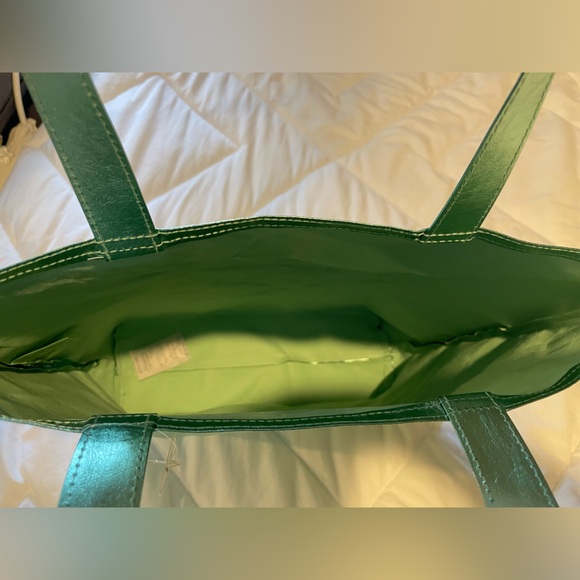 Metallic Green Tote Bag - Clinique - Picture 2 of 4